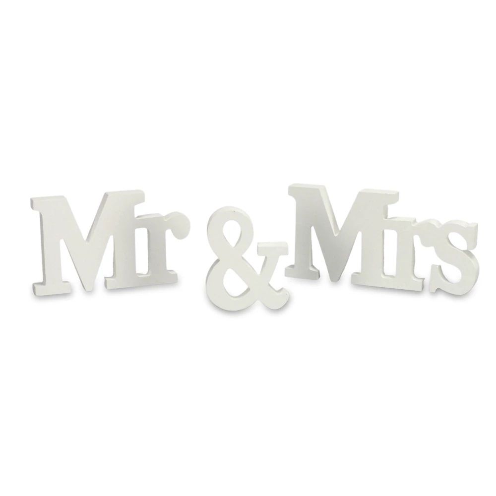 Mr&Mrs fa asztali felirat